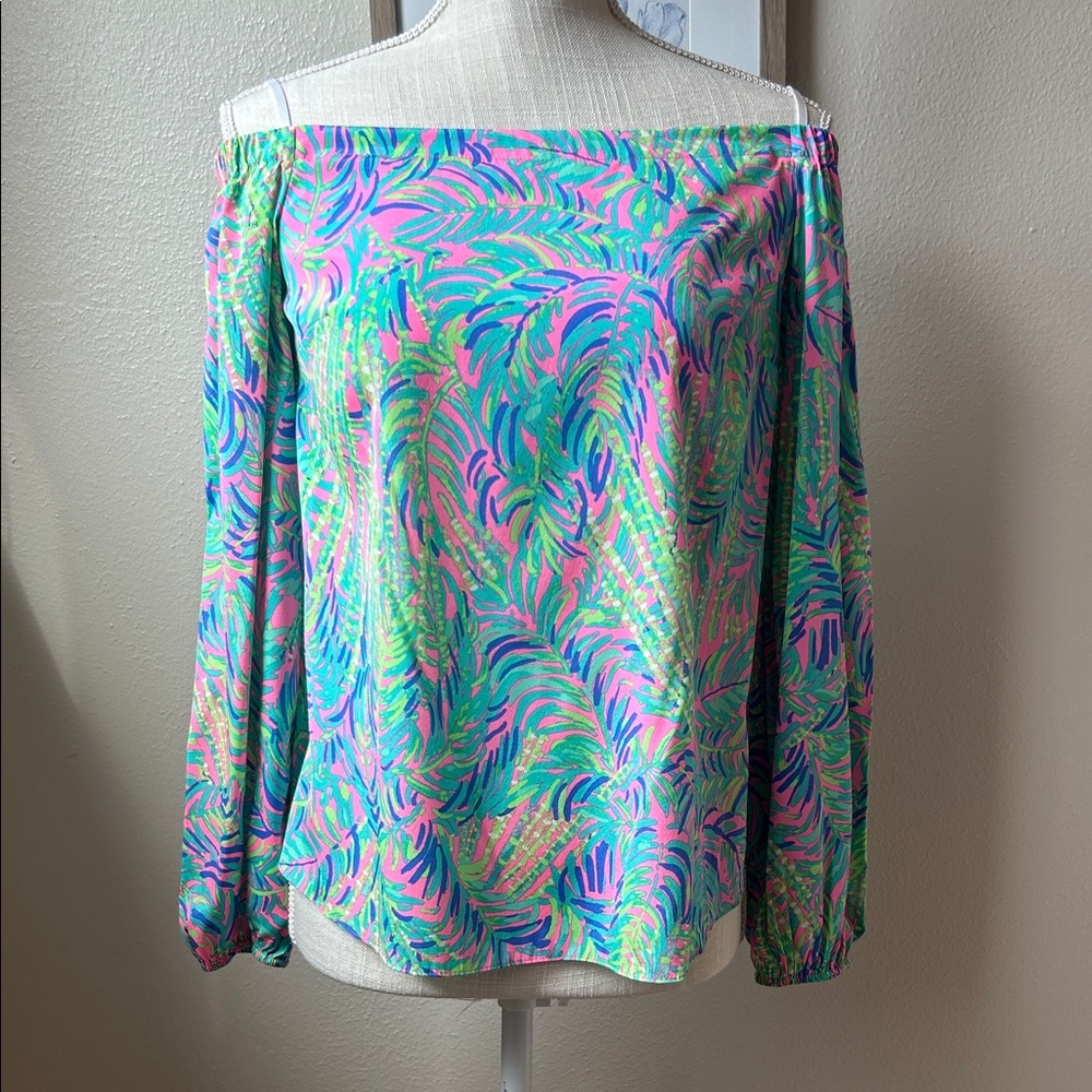 Lilly Pulitzer Off Shoulder Top Size Small